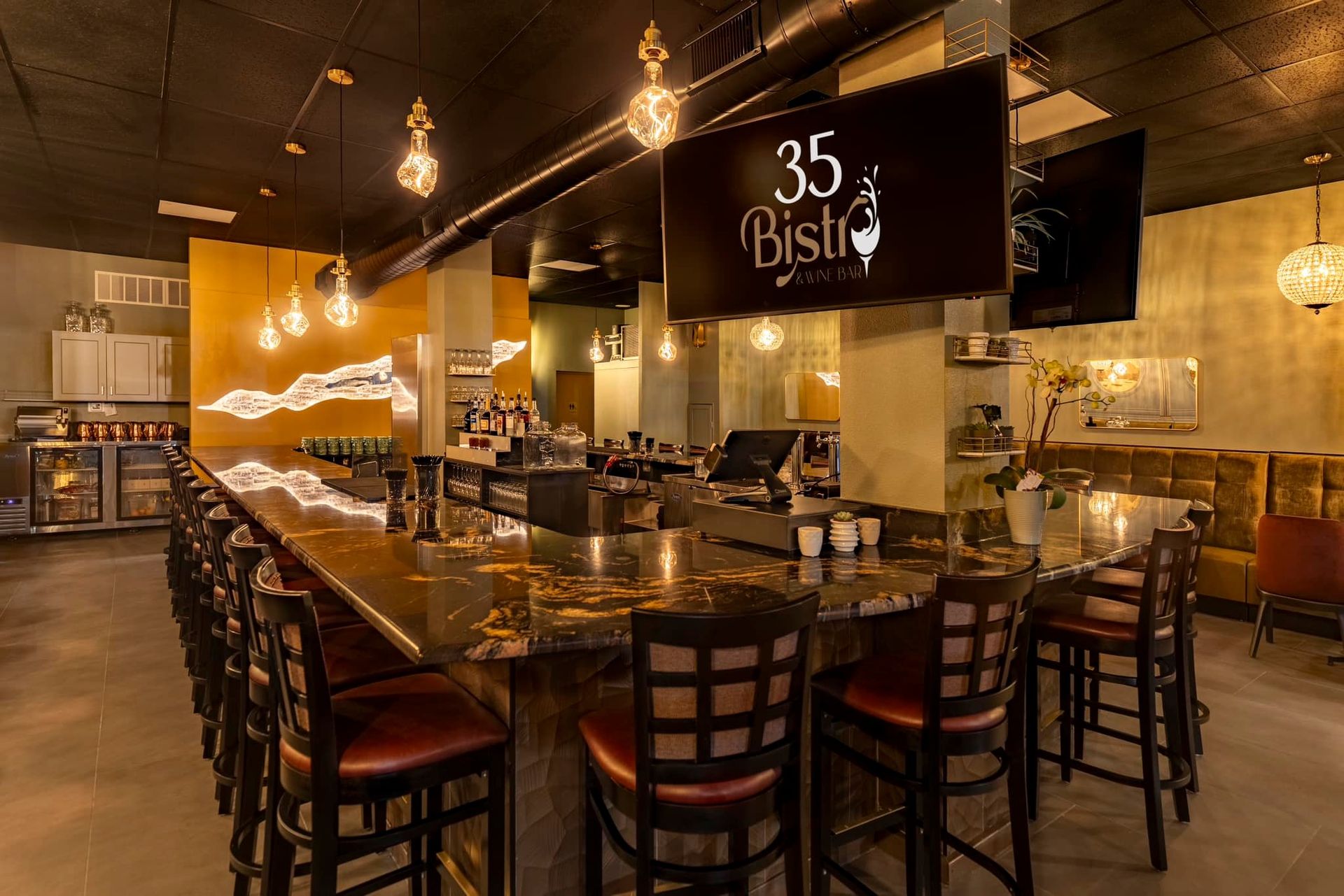35 Bistro & Wine Bar